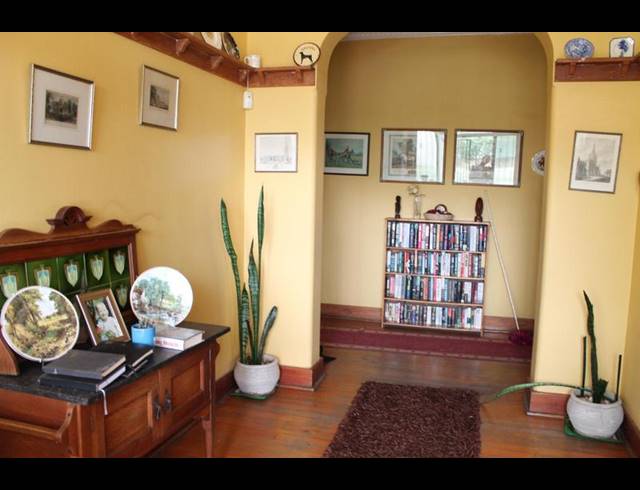 3 BEDROOM HOUSE FOR SALE IN SOUTH KENSINGTON